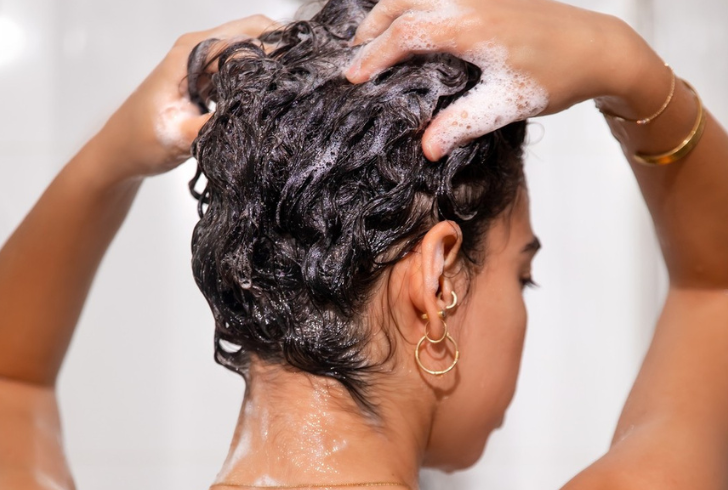 Lock in moisture with a nourishing hair mask to combat frizz